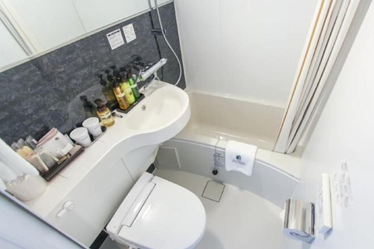 Bathroom 2