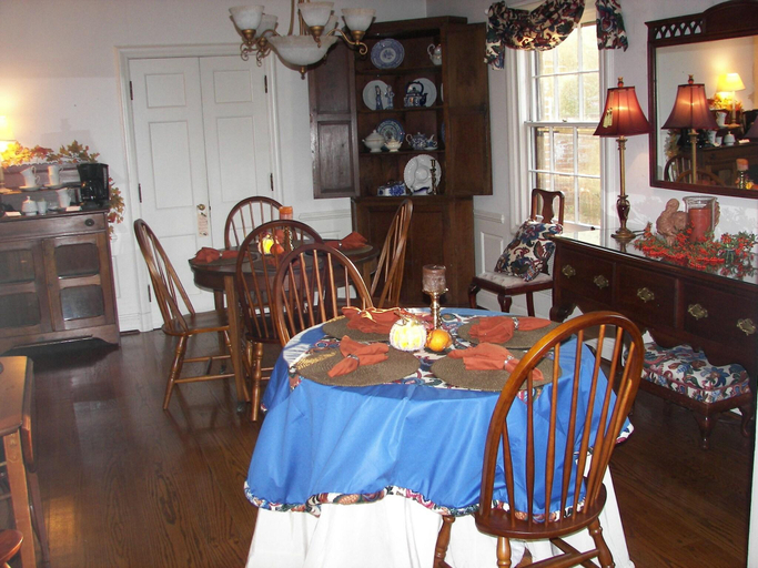 Food & Drinks 5, Longacre Of Appomattox, Appomattox
