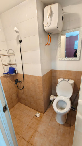 Bathroom 17