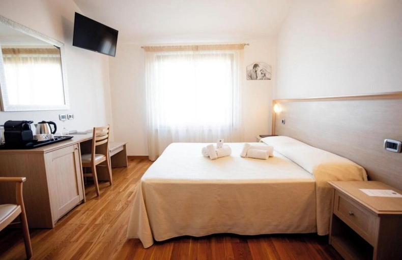 Bedroom 4, Magnificat - Hotel & Resort, Chieti