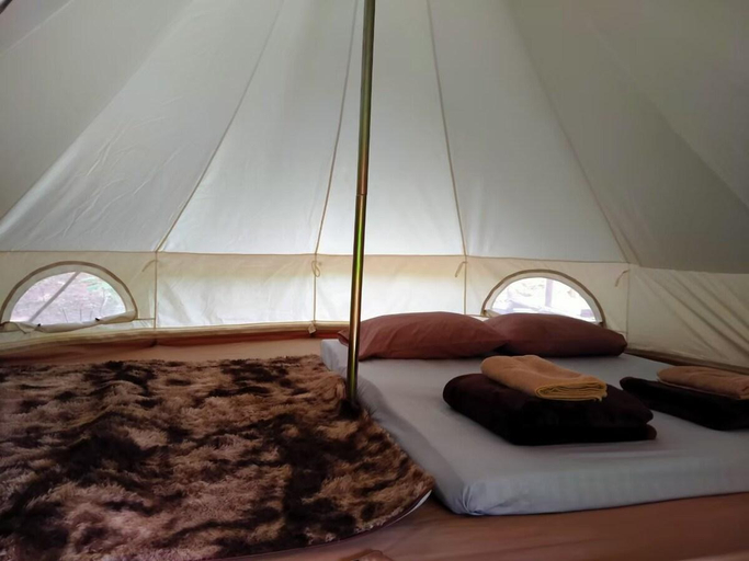 Bedroom 3, Canvas Tent Near River 2 at Imsuk Na Boklua, Bo Klue