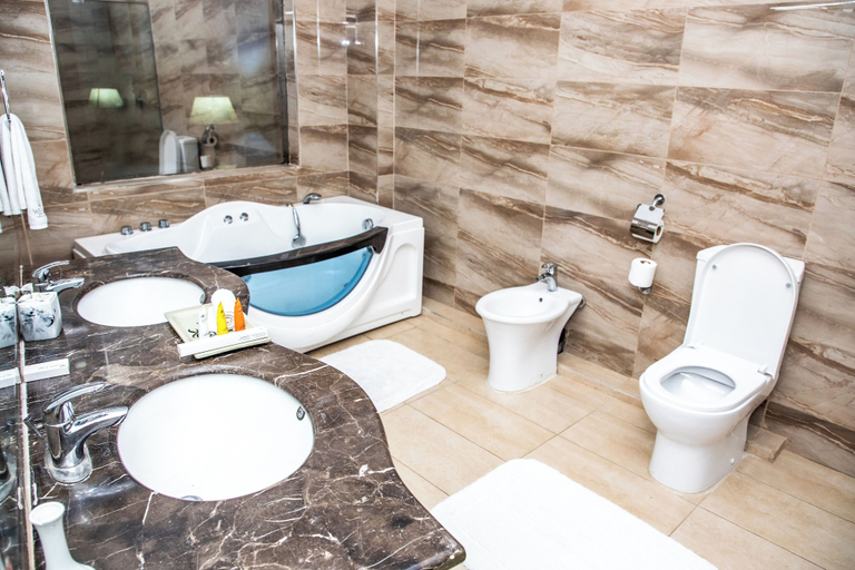 Bathroom 5, Weston Hotel, Langata