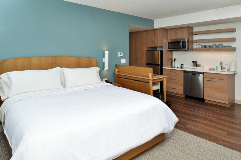 Bedroom 3, Element by Marriott North Kansas City, Kansas City