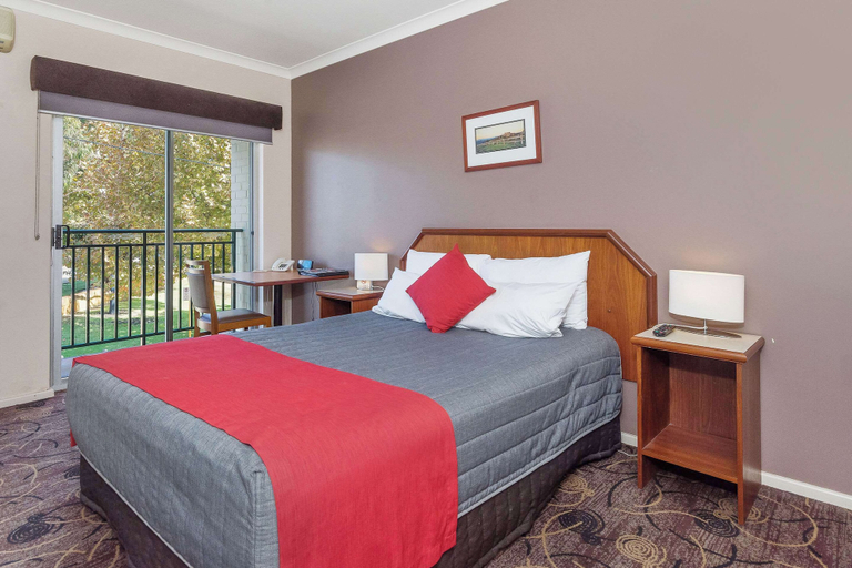 Bedroom 26