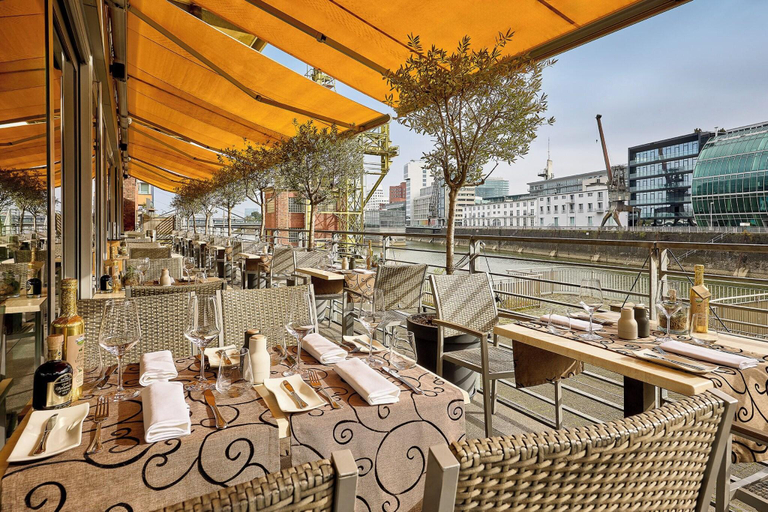 Food & Drinks 5, Courtyard Duesseldorf Hafen, Düsseldorf