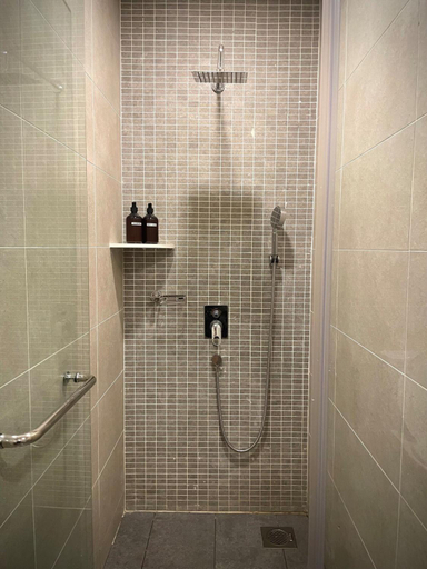 Bathroom 4, Bali Residences Homestay Melaka Town, Malacca City