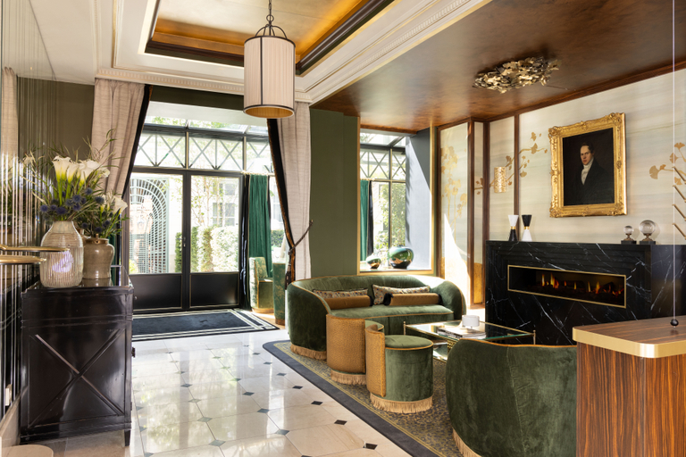 Public Area 3, Hotel Lord Byron, Paris