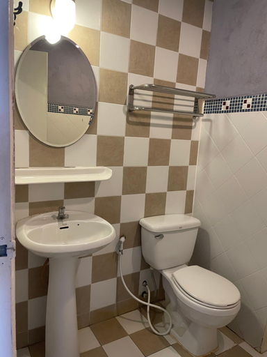 Bathroom 2, Retro guesthouse, Pattaya