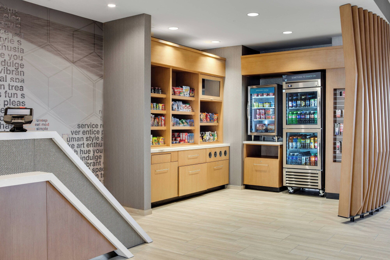 Food & Drinks 5, SpringHill Suites by Marriott Ames, Story