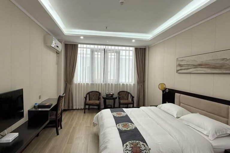 Bedroom 9
