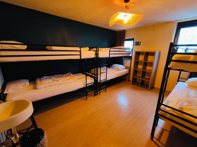 Bedroom 4, Leuven City Hostel, Vlaams Brabant