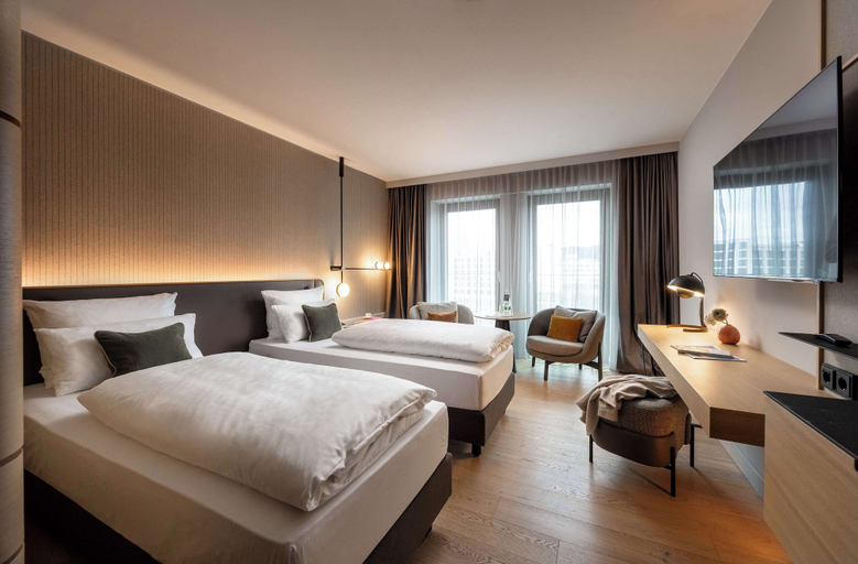 Bedroom 3, ATLANTIC Hotel Heidelberg, Heidelberg