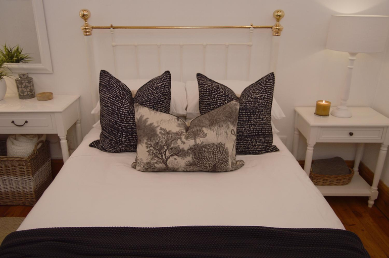 Bedroom 3, Killassy House, Cacadu