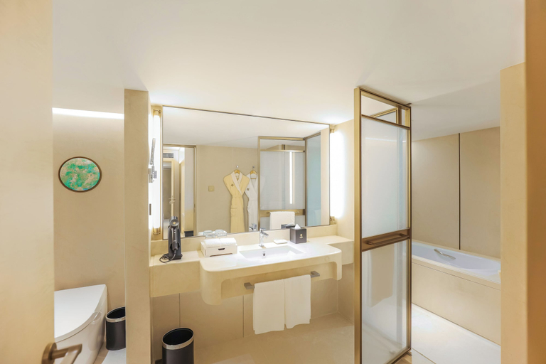 Bathroom 7