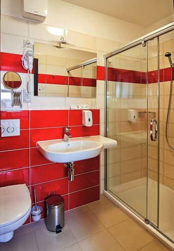 Bathroom 4, Hotel Joseph 1699, Třebíč