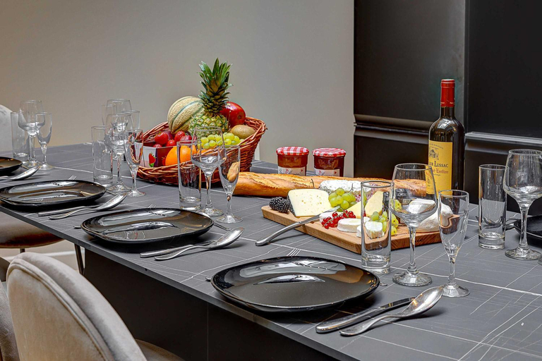 Food & Drinks 4, Elegant apartment with AC - 3BR/10P- Le Marais, Paris