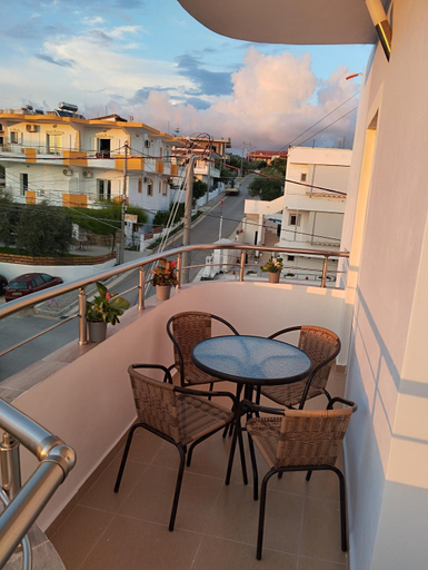 Others 4, Amente Apartaments, Sarandës