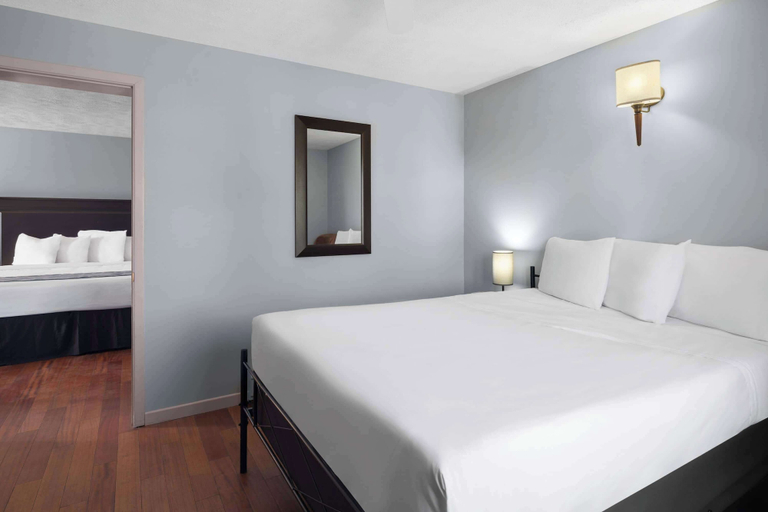 Bedroom 3, Travelodge by Wyndham Grand Falls, Madawaska