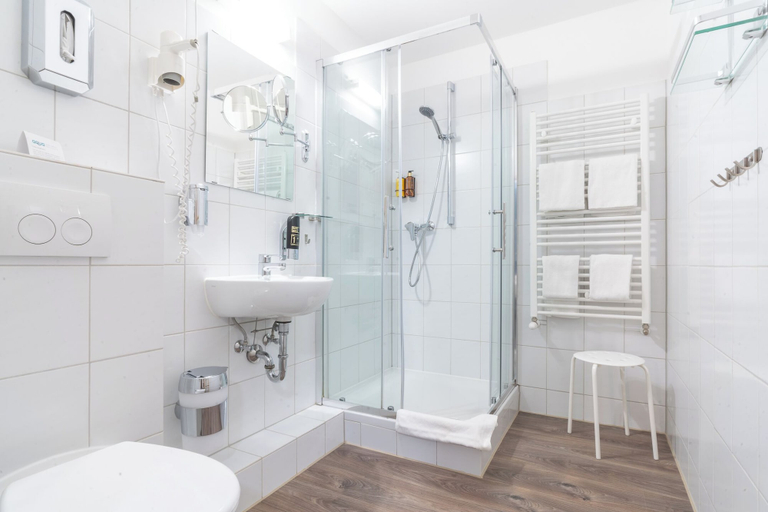 Bathroom 3, Aqua Hotel, Konstanz