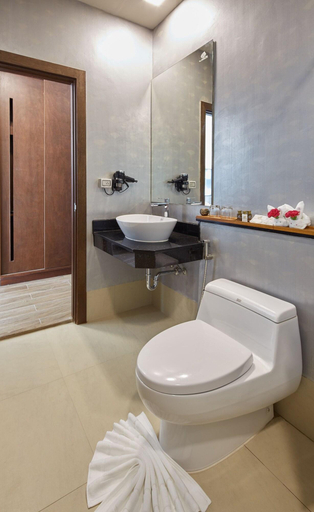 Bathroom 5, The AGATE Pattaya Boutique Resort, Pattaya