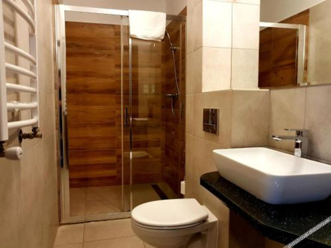 Bathroom 3, Hotel Marczewski, Bielsko-Biała