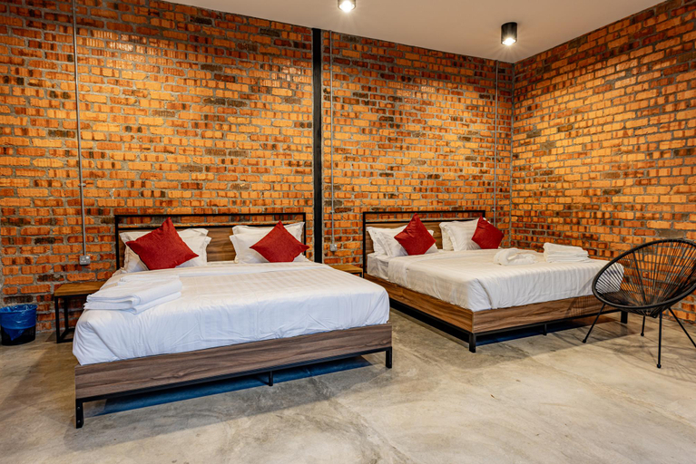 Bedroom 24