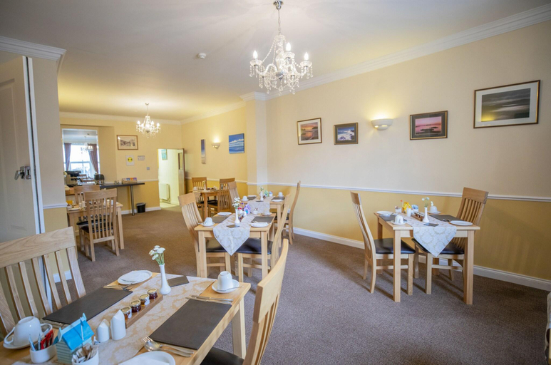 Food & Drinks 5, The Briarfields, Torbay