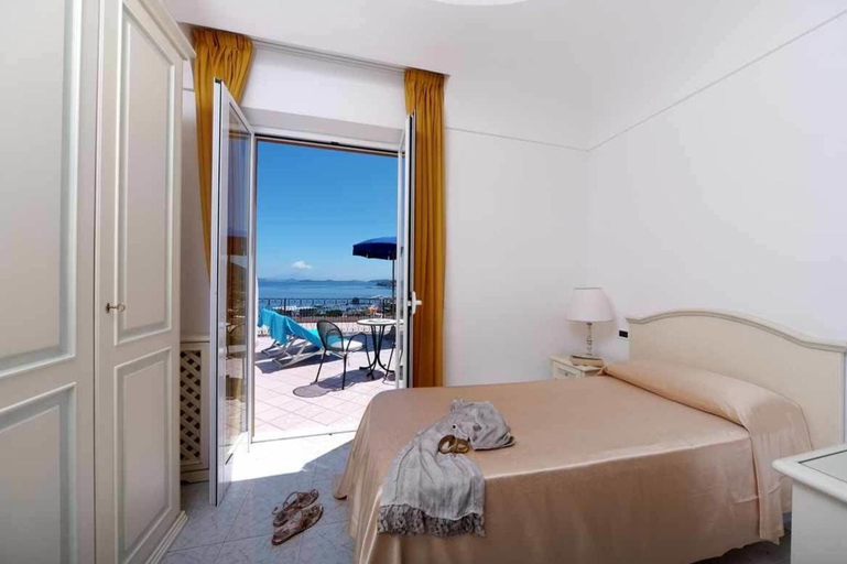 Bedroom 3, Albergo Terme San Lorenzo, Napoli