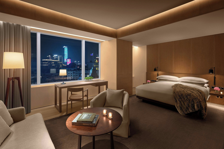 Bedroom 24