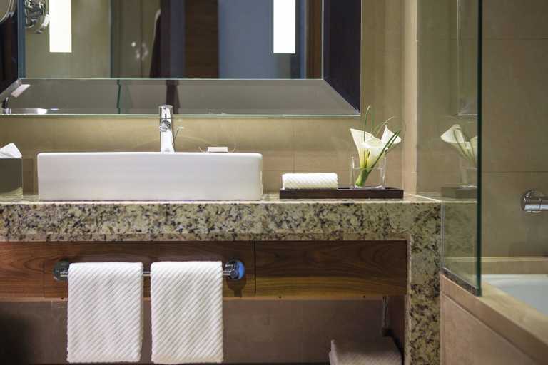Bathroom 5, Renaissance Cairo Mirage City Hotel, New Cairo City
