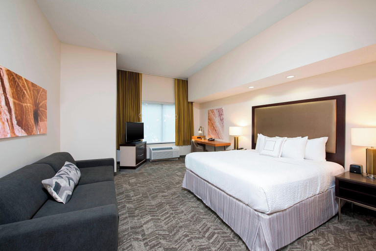 Bedroom 3, SpringHill Suites by Marriott Grand Rapids North, Kent