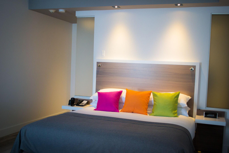 Bedroom 3, Hotel V, Communauté-Urbaine-de-l'Outaouais