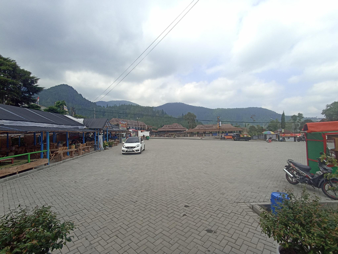 Others 2, Hotel Agro, Karanganyar