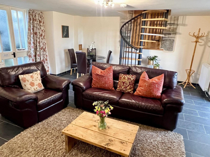 Public Area 3, Dolgun Uchaf Guesthouse, Gwynedd