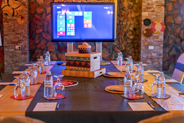 Food & Drinks 5, Masheda Palms Resort, Mawokota