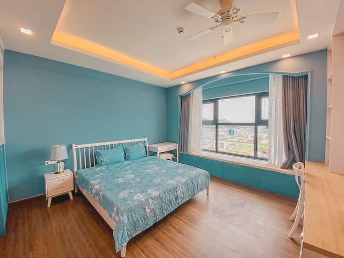 Bedroom 13