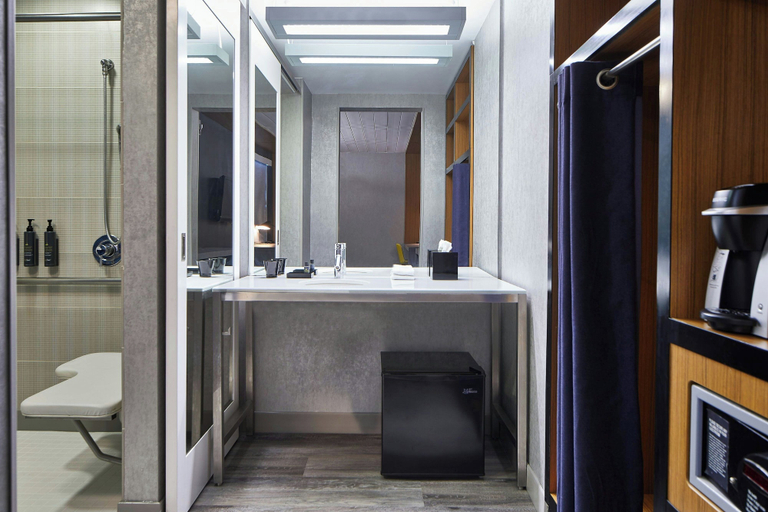 Bathroom 4, Aloft by Marriott Dulles Airport North, Loudoun