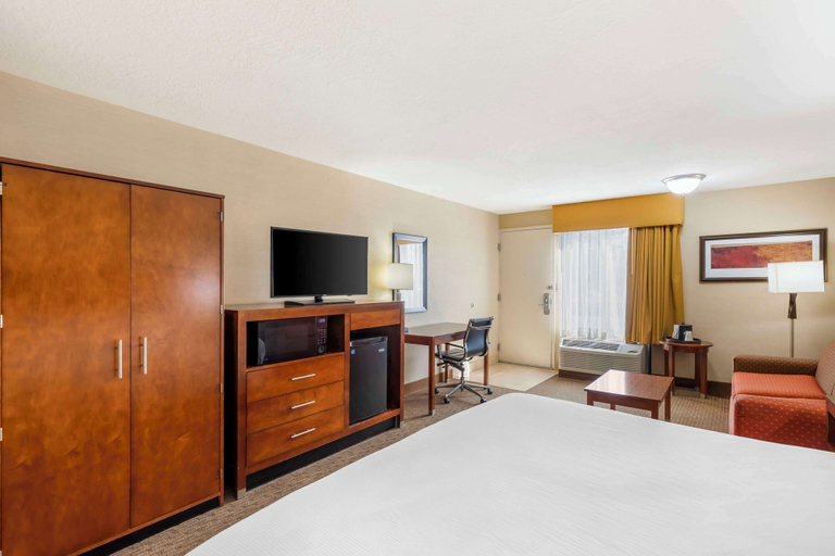 Bedroom 3, Best Western CottonTree Inn, Carbon