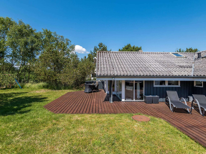 Exterior & Views 4, 4 Star Holiday Home in Fano, Fanø