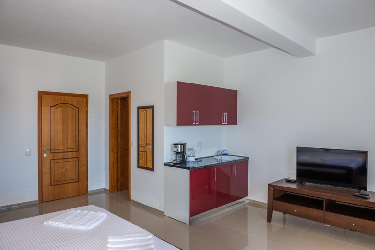 Others 4, Apartments Melisa