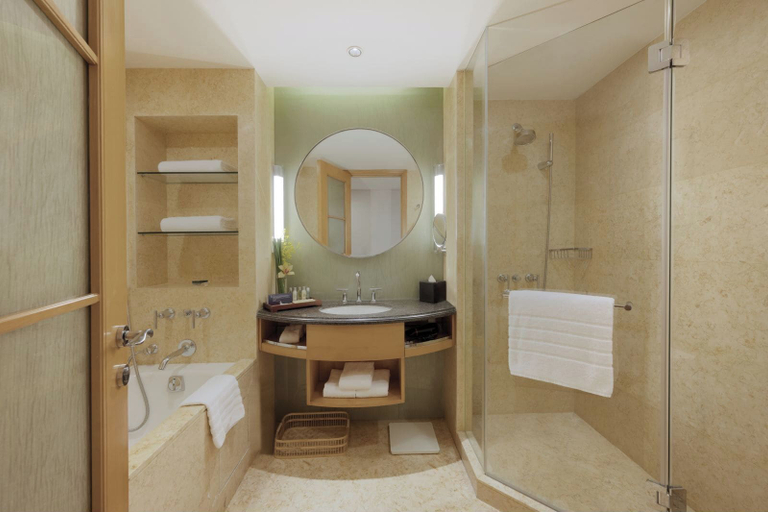 Bathroom 7