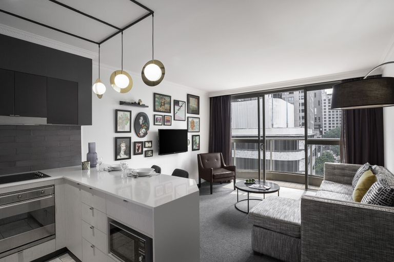 Dining Room 7