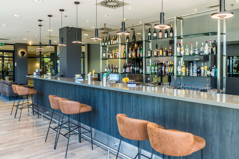 Food & Drinks 5, NH Luxembourg Airport, Luxembourg