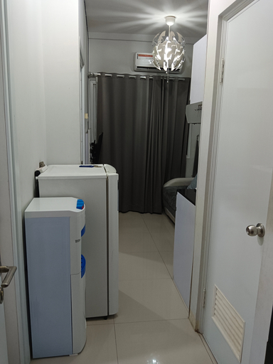 Bathroom 8