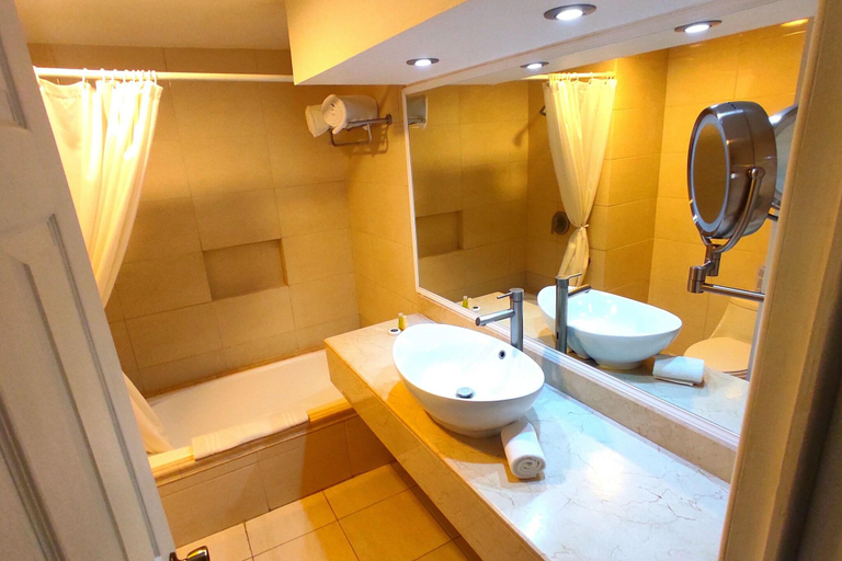 Bathroom 5, Hotel Real Del Bosque Golf And Spa, Tula de Allende