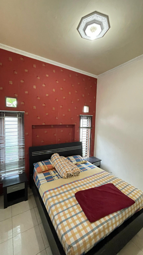 Bedroom 18