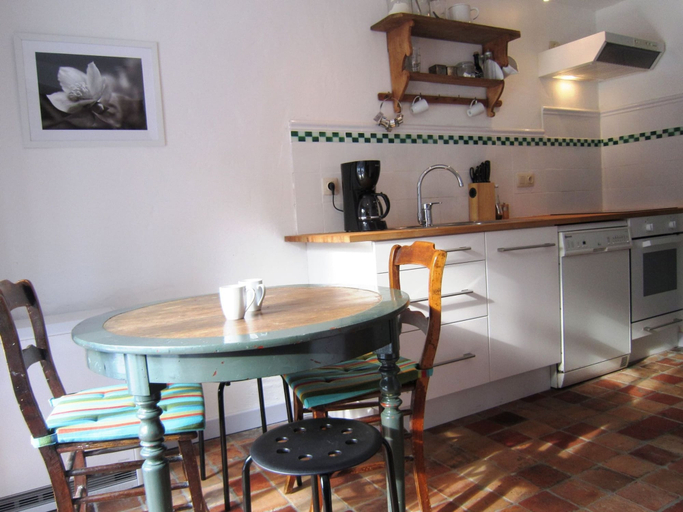 Others 4, Regional House With Exposed Timber Frame Elements Full of Authenticity and Charm in a Green Area, Namur