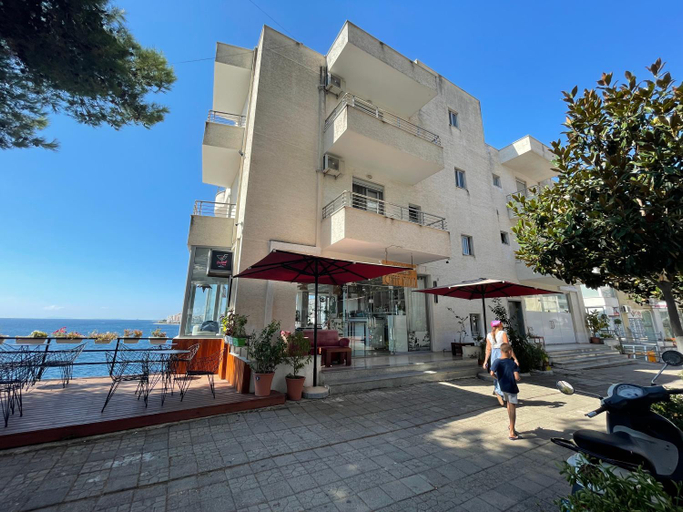 Others 4, NK Residence, Sarandës