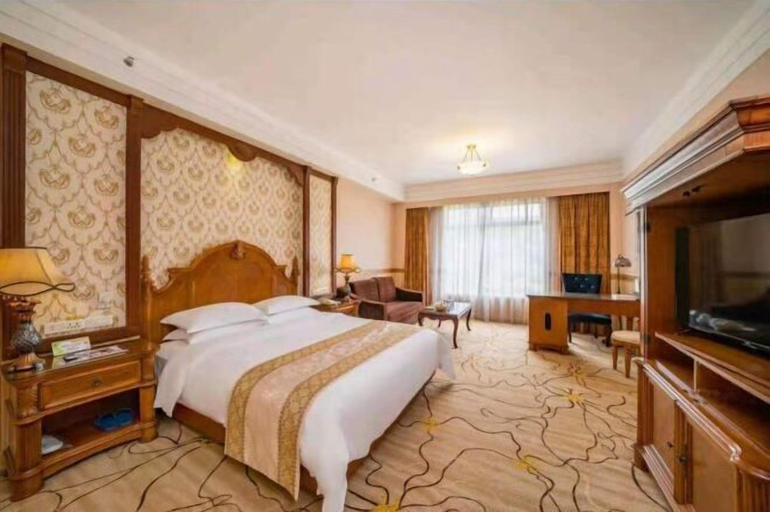 Bedroom 6