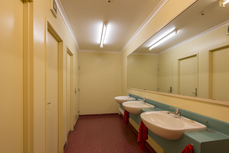 Bathroom 4, Pinewood Queenstown, Queenstown-Lakes